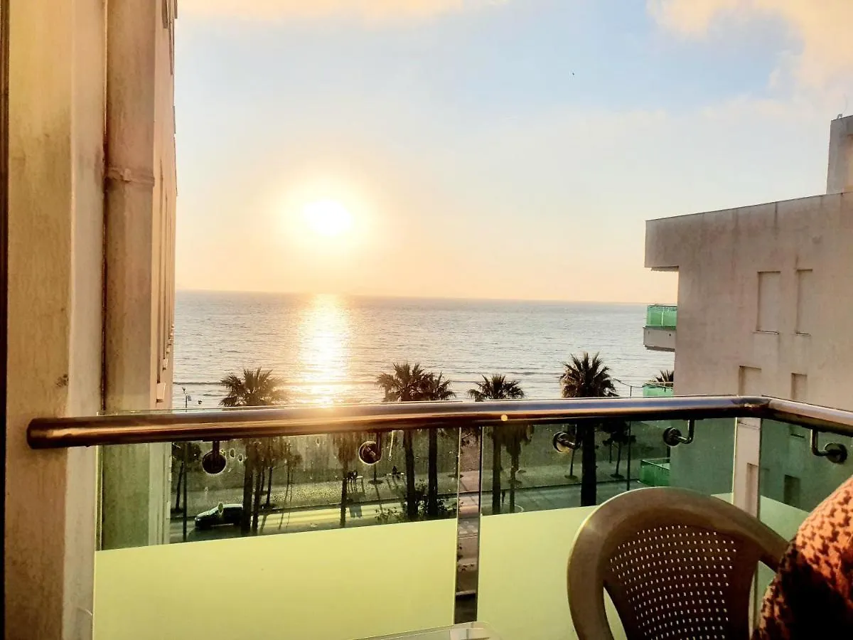 Apartament Me Qera Lungomare Vlore Mari Lägenhet