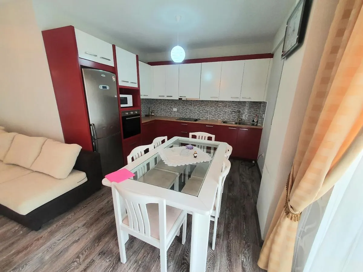 Apartament Me Qera Lungomare Vlore Mari Albanien